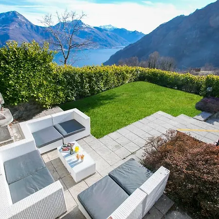 Villa Germasino Sleeps 8 Pool Morbio