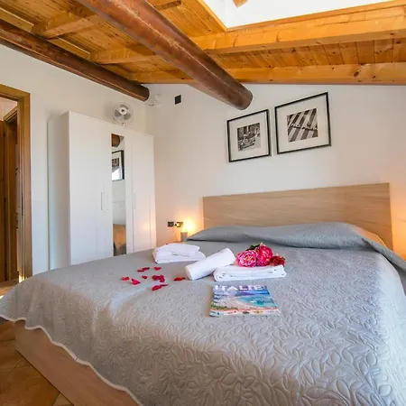 Germasino Sleeps 8 Pool * Morbio